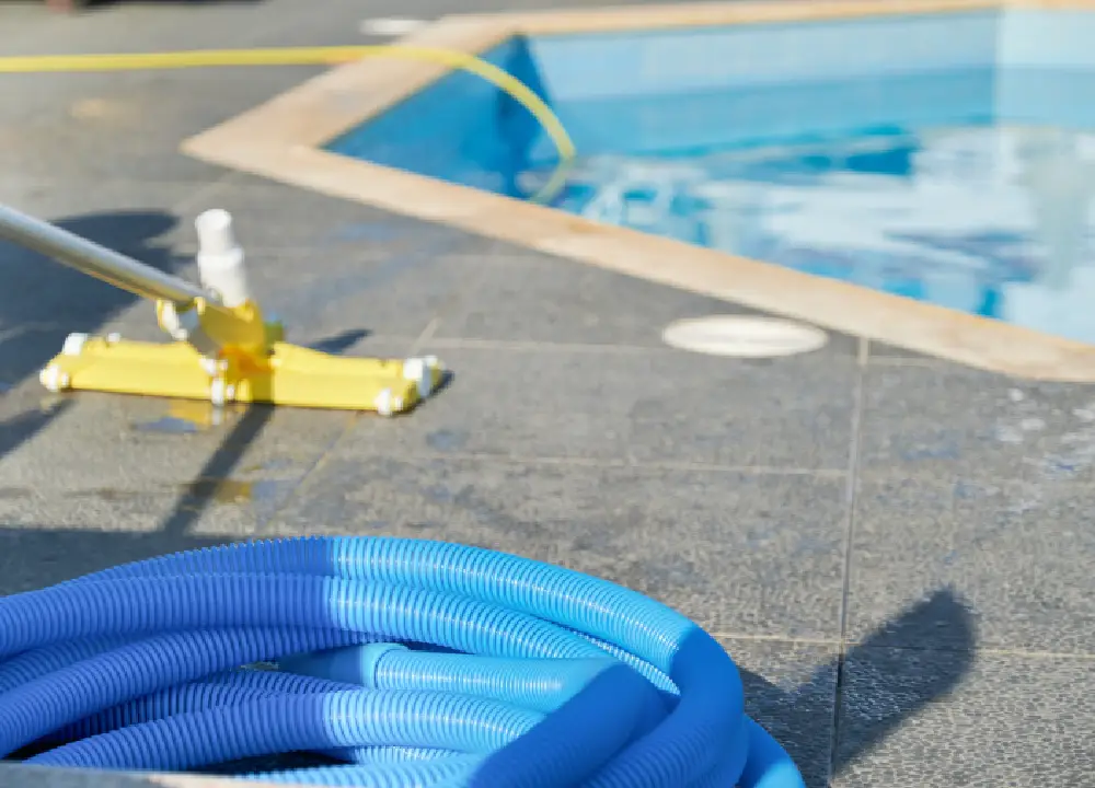 pool cleaning tools